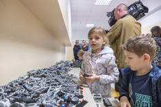 Warsztaty robotyczne Lego zorganizowane we współpracy z Rzeszowską Grupą IT,