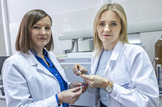 Od lewej: dr inż. S. Ziembowicz, prof. PRz M. Kida, 